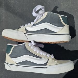 Vans womens Low-Top Skate Sneakers - Gray, White, Cream, Green